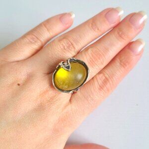 Vintage Sterling Silver Huge Chunky Yellow Baltic Amber Oval Boho Cabochon Ring